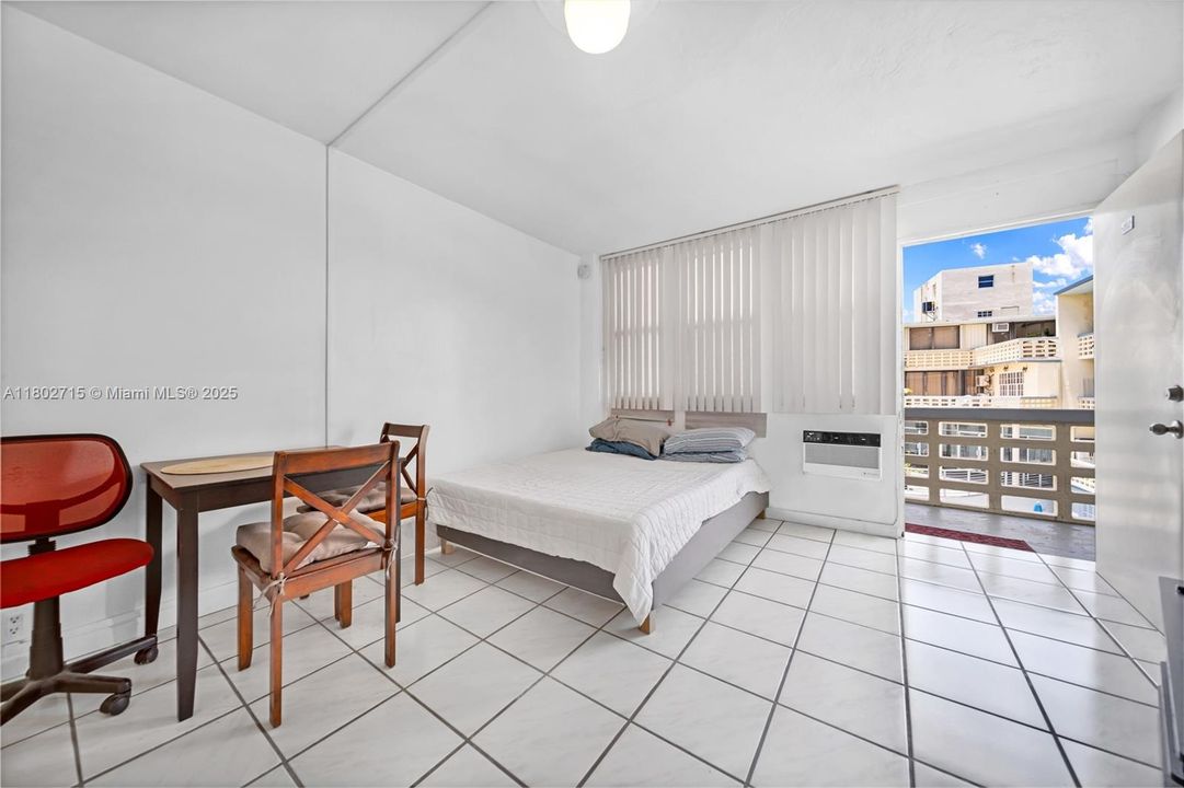 Active With Contract: $110,000 (0 beds, 1 baths, 25163 Square Feet)