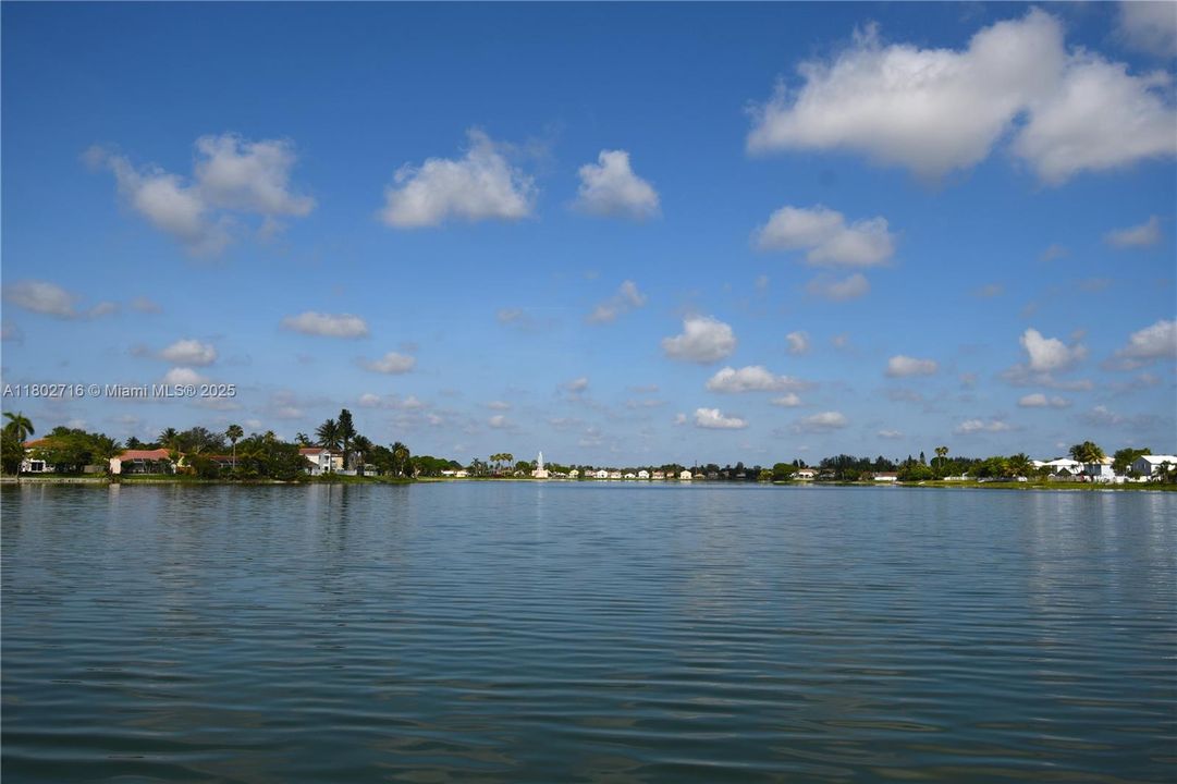 Recently Sold: $594,990 (4 beds, 2 baths, 2113 Square Feet)