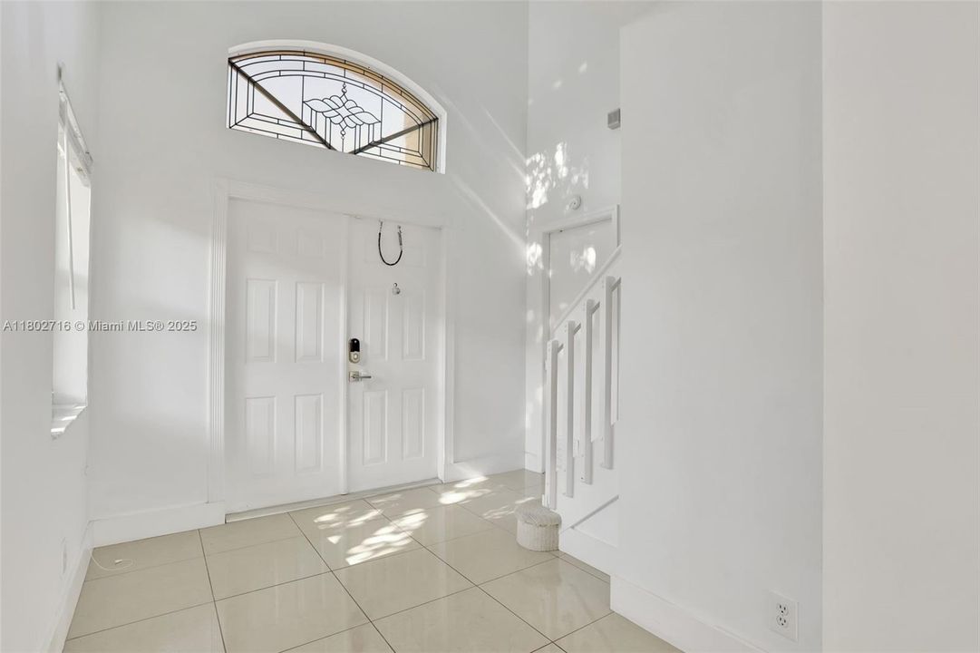 Recently Sold: $594,990 (4 beds, 2 baths, 2113 Square Feet)