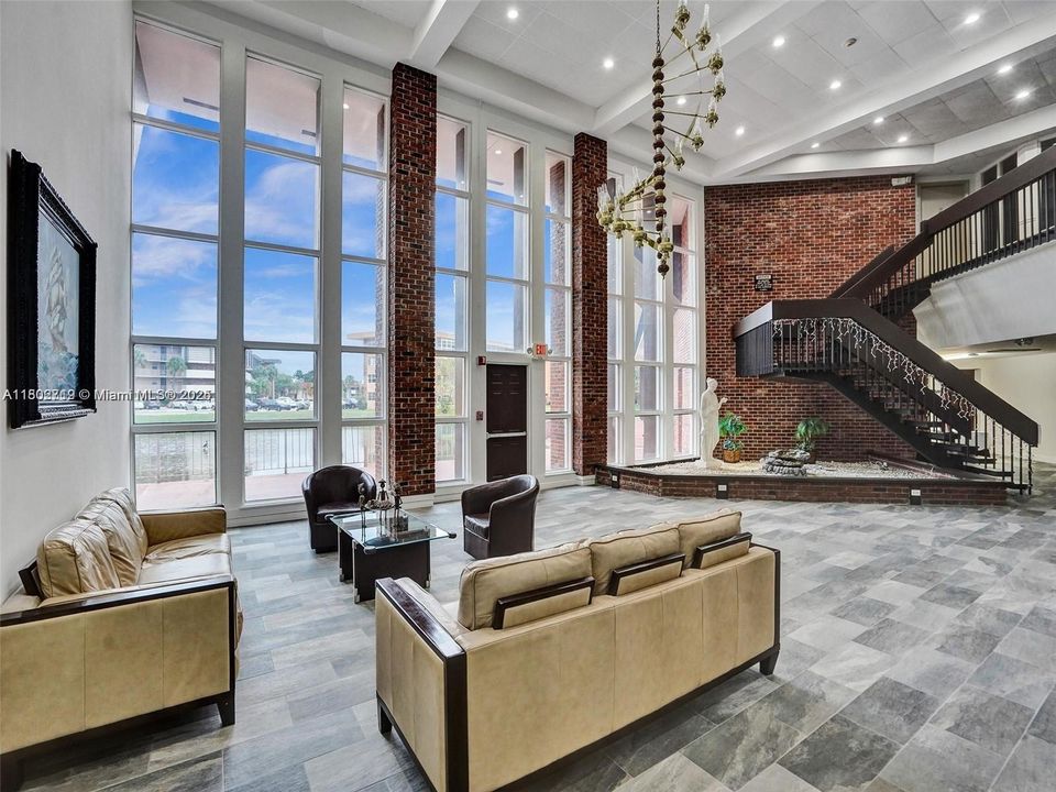 Active With Contract: $85,000 (1 beds, 1 baths, 662 Square Feet)