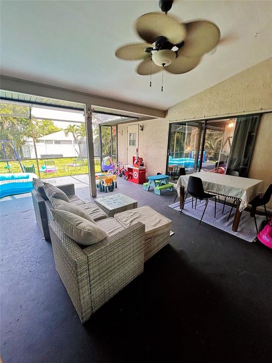 For Sale: $325,000 (3 beds, 2 baths, 0 Square Feet)