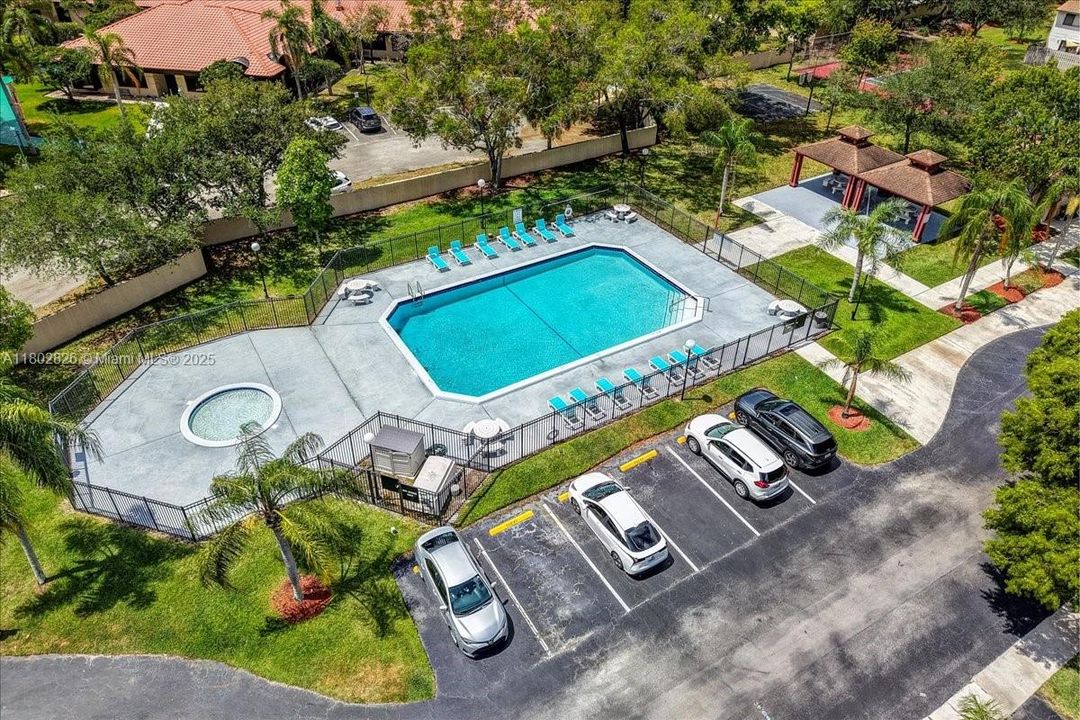 待售: $389,900 (3 贝兹, 2 浴室, 1750 平方英尺)