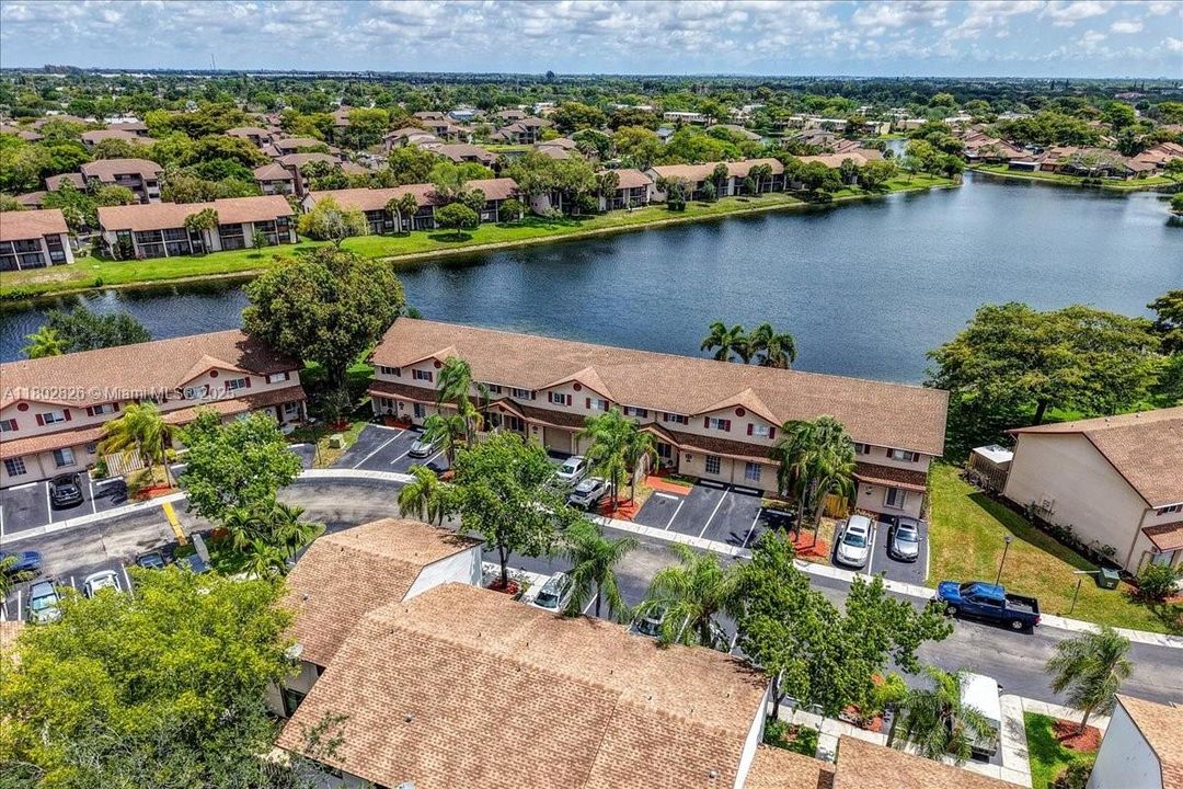 待售: $389,900 (3 贝兹, 2 浴室, 1750 平方英尺)