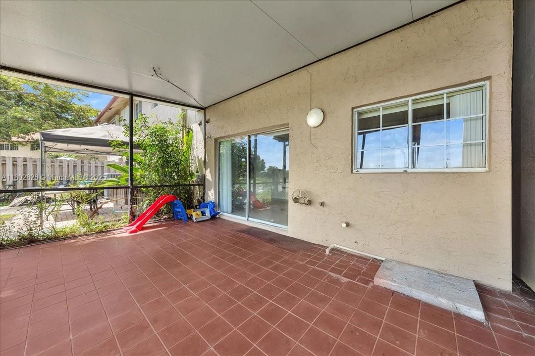 待售: $389,900 (3 贝兹, 2 浴室, 1750 平方英尺)