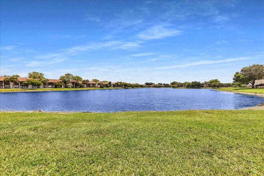 待售: $389,900 (3 贝兹, 2 浴室, 1750 平方英尺)