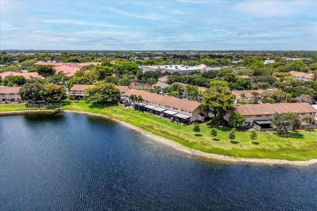 待售: $389,900 (3 贝兹, 2 浴室, 1750 平方英尺)