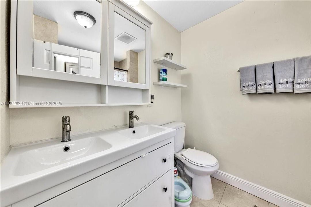 待售: $389,900 (3 贝兹, 2 浴室, 1750 平方英尺)