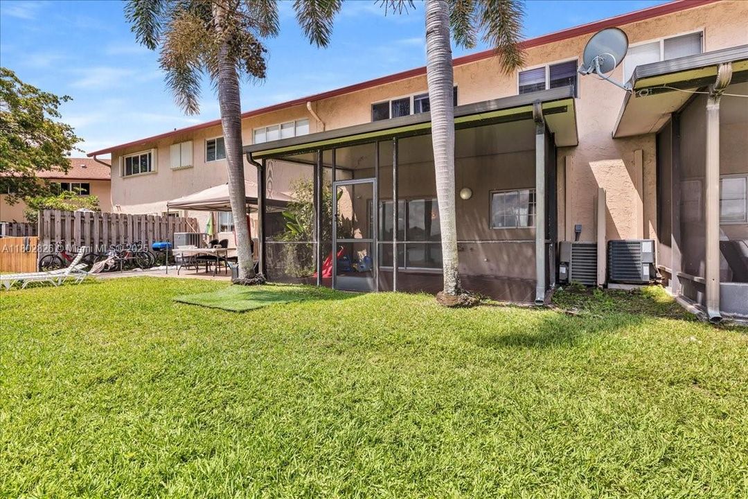 待售: $389,900 (3 贝兹, 2 浴室, 1750 平方英尺)