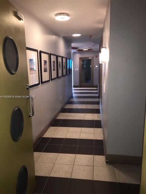 For Sale: $875,000 (3 beds, 2 baths, 1545 Square Feet)