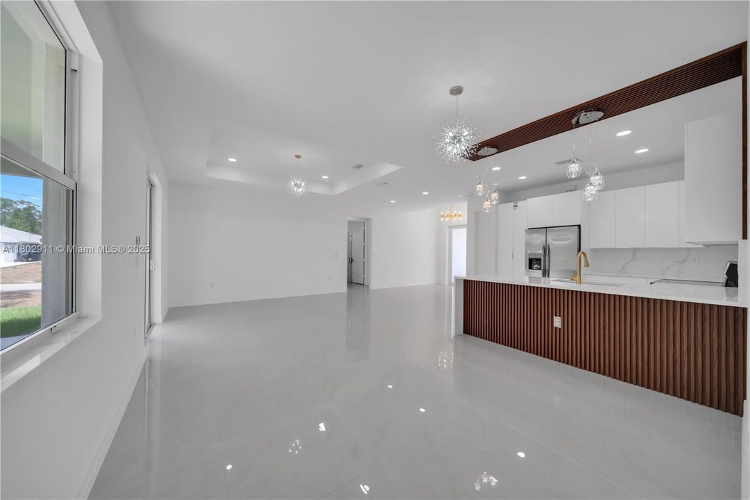 Recently Sold: $344,999 (3 beds, 2 baths, 0 Square Feet)