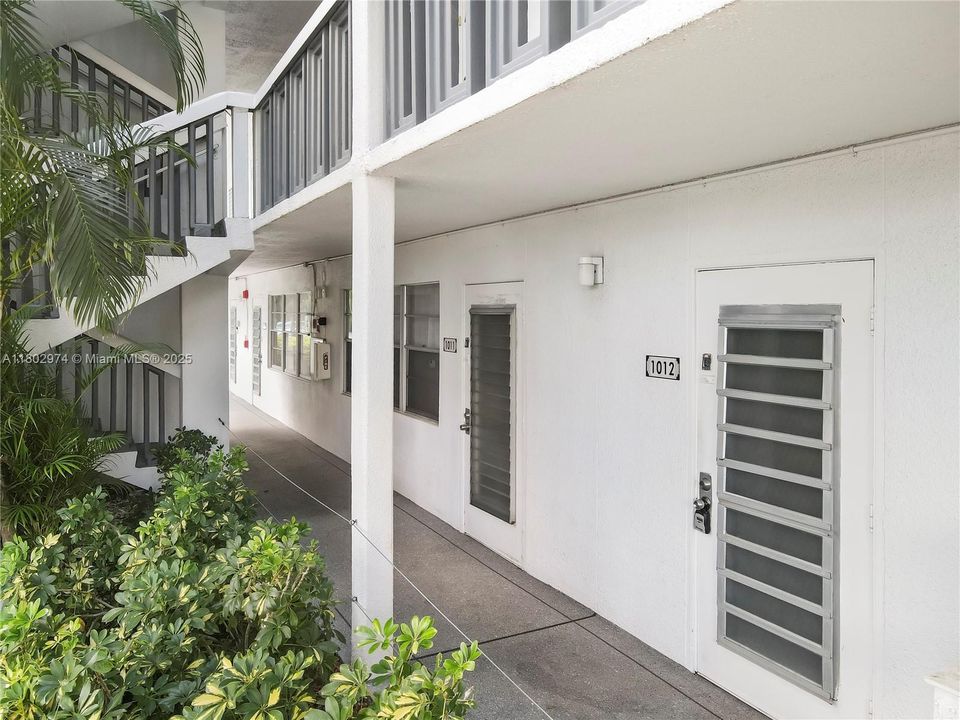 На продажу: $88,900 (1 спален, 1 ванн, 719 Квадратных фут)