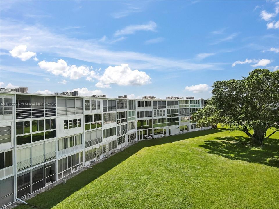 На продажу: $88,900 (1 спален, 1 ванн, 719 Квадратных фут)