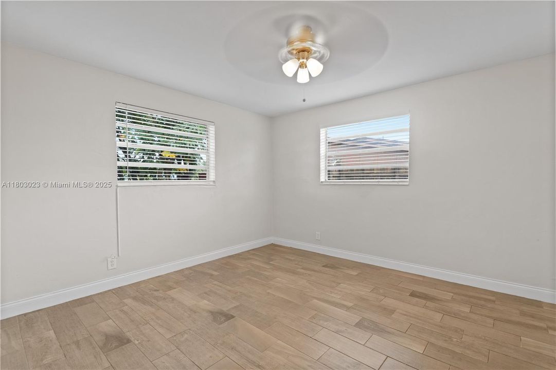 For Sale: $430,000 (4 beds, 2 baths, 1348 Square Feet)