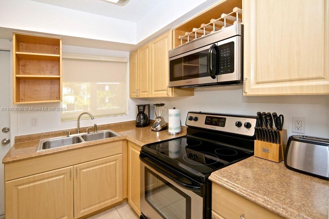 For Sale: $4,100,000 (0 beds, 0 baths, 0 Square Feet)