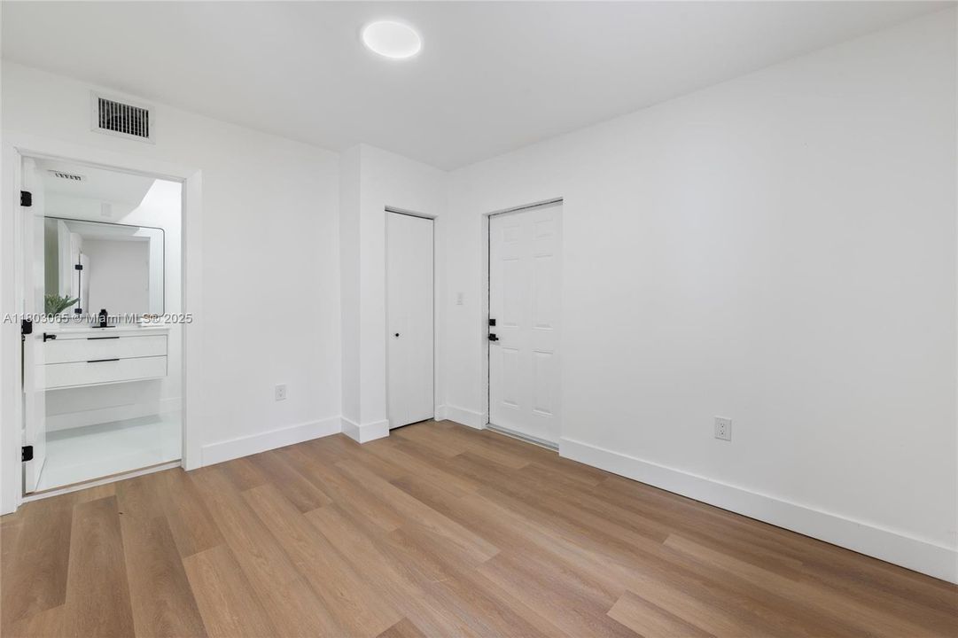 En Venta: $1,300,000 (4 camas, 3 baños, 0 Pies cuadrados)