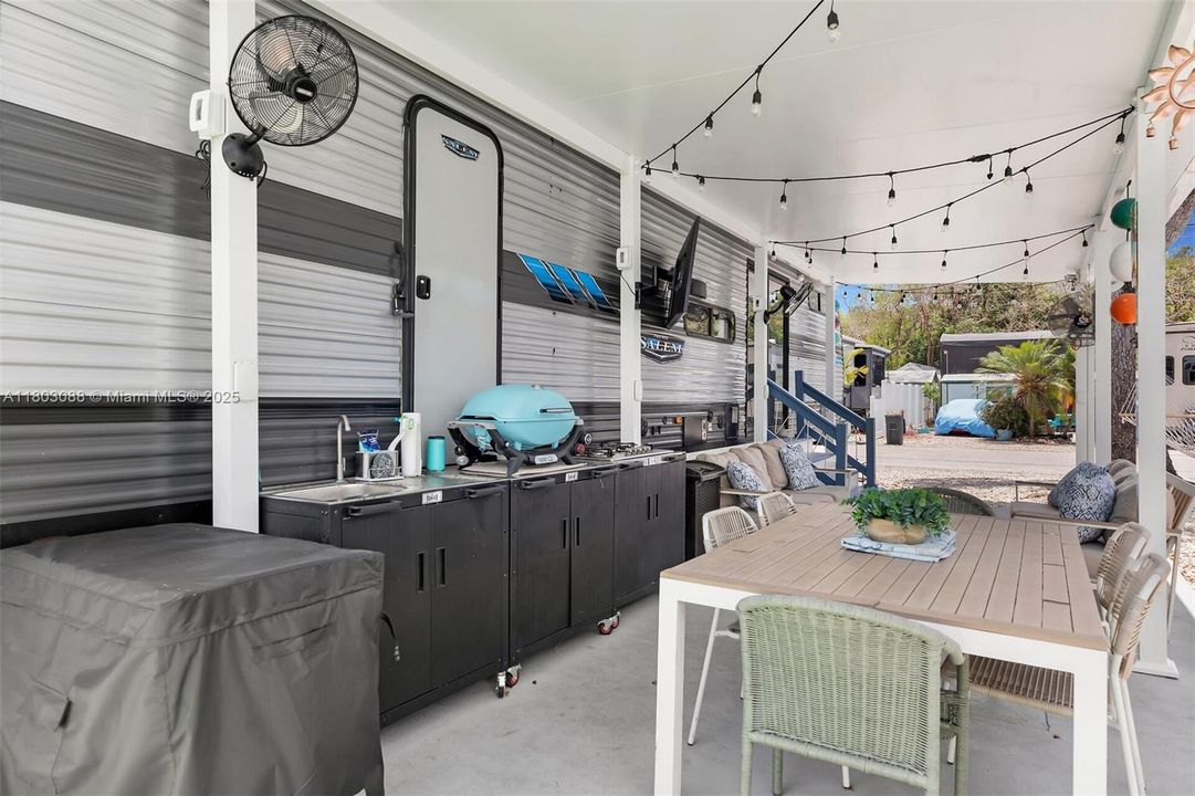 For Sale: $325,000 (2 beds, 2 baths, 0 Square Feet)