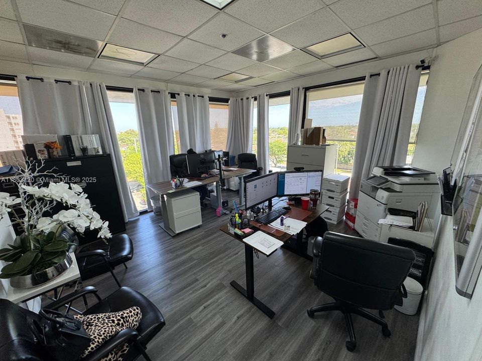 Recently Sold: $1,400 (0 beds, 0 baths, 0 Square Feet)