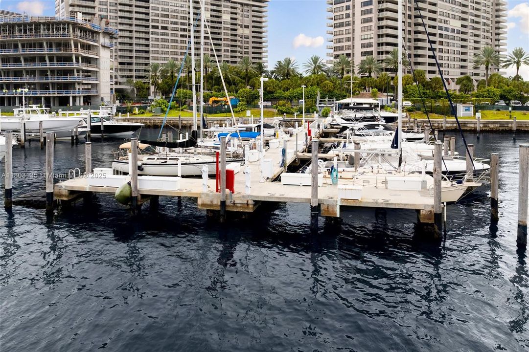 Recently Sold: $2,500,000 (No Data)