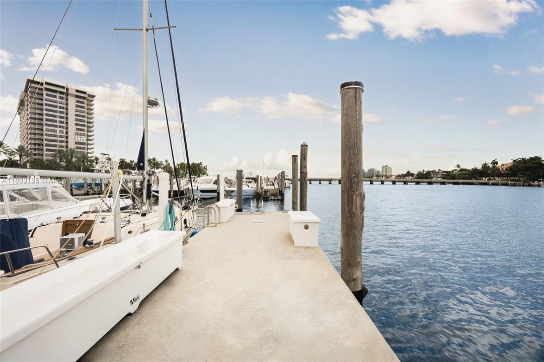 Recently Sold: $2,500,000 (No Data)