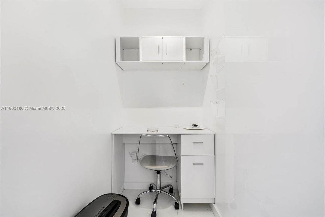 Vendido Recientemente: $615,000 (2 camas, 2 baños, 1230 Pies cuadrados)