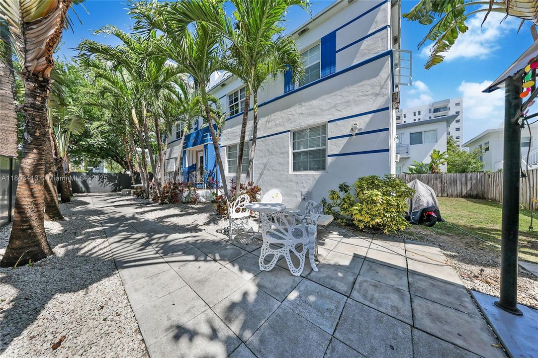 Vendido Recientemente: $1,950,000 (0 camas, 0 baños, 4181 Pies cuadrados)