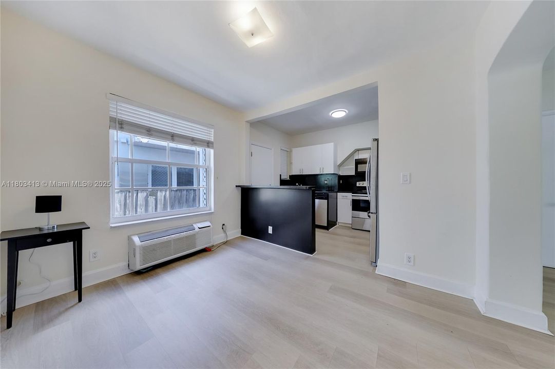 Vendido Recientemente: $1,950,000 (0 camas, 0 baños, 4181 Pies cuadrados)