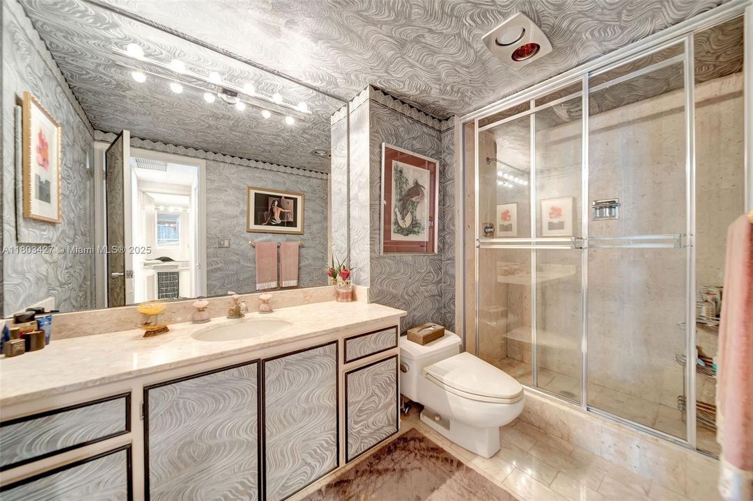 最近售出: $550,000 (4 贝兹, 5 浴室, 4270 平方英尺)