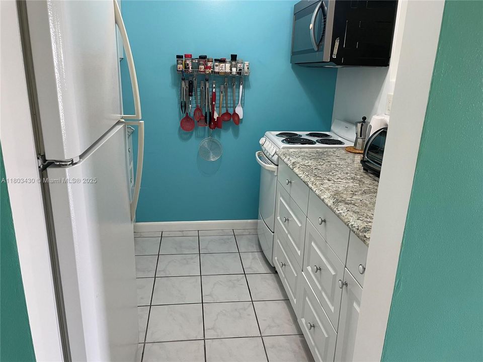 Recently Sold: $67,500 (1 beds, 1 baths, 620 Square Feet)