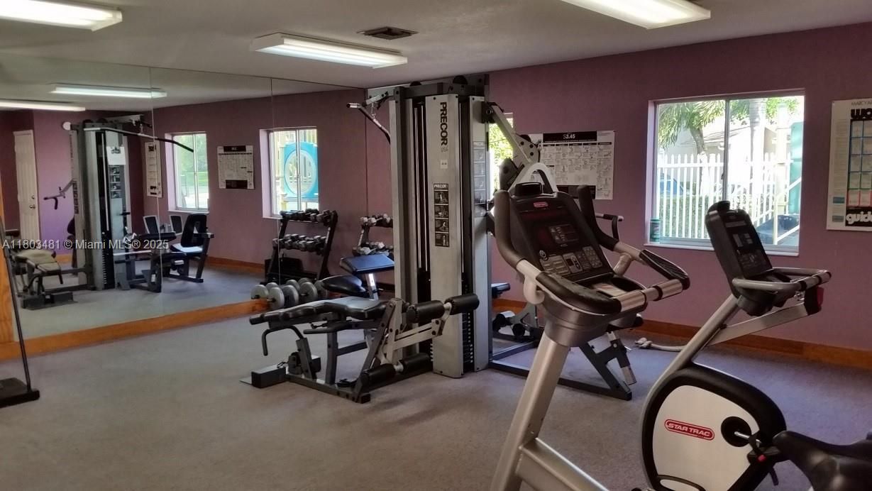 Recently Sold: $329,000 (2 beds, 2 baths, 1126 Square Feet)