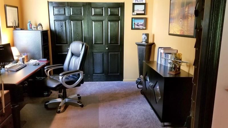 Recently Sold: $329,000 (2 beds, 2 baths, 1126 Square Feet)