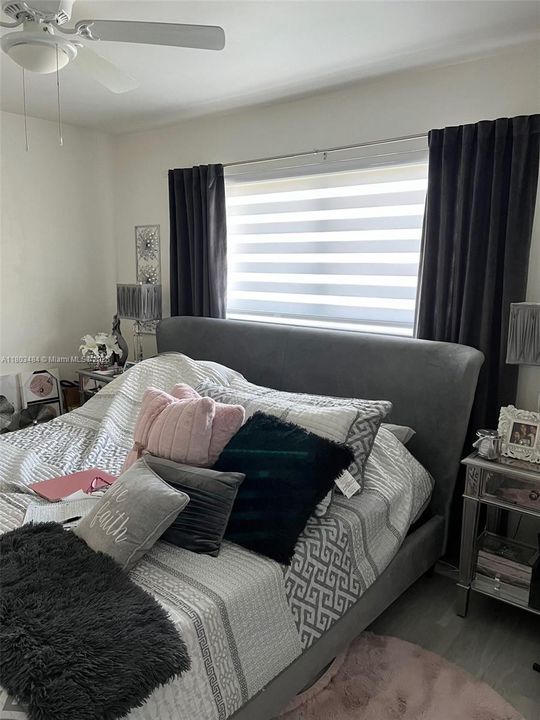 Active With Contract: $670,000 (4 beds, 3 baths, 1541 Square Feet)