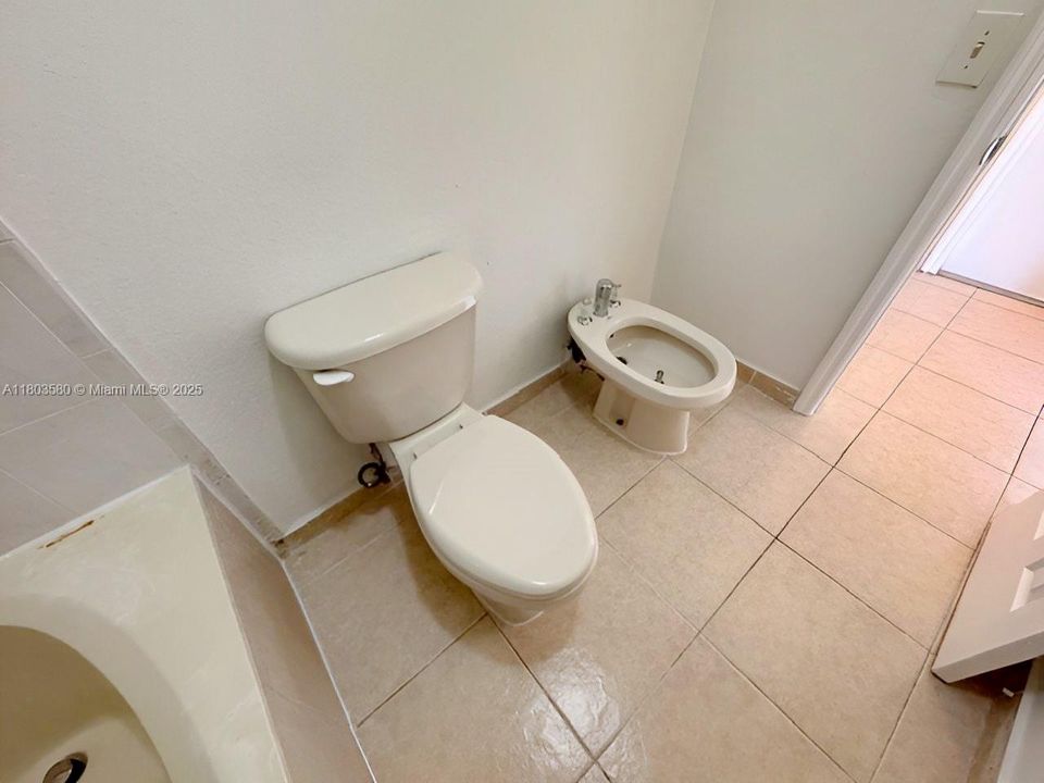 Recently Sold: $609,900 (3 beds, 2 baths, 1498 Square Feet)