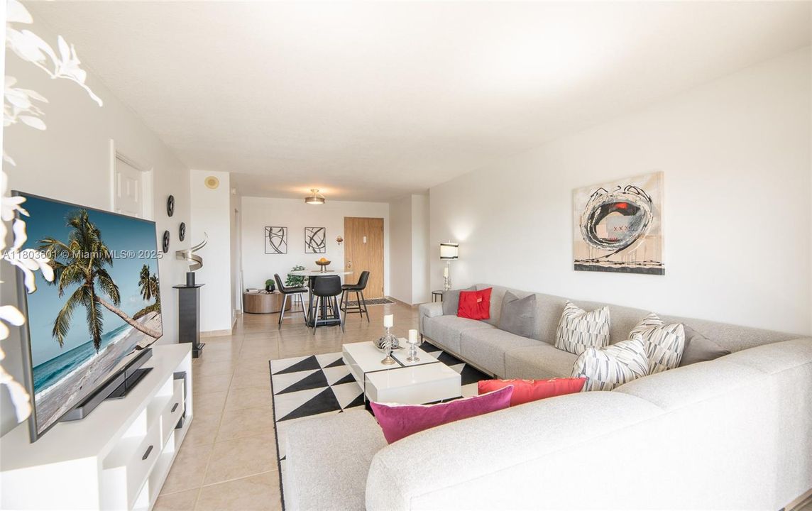 Recently Sold: $280,000 (2 beds, 2 baths, 1020 Square Feet)