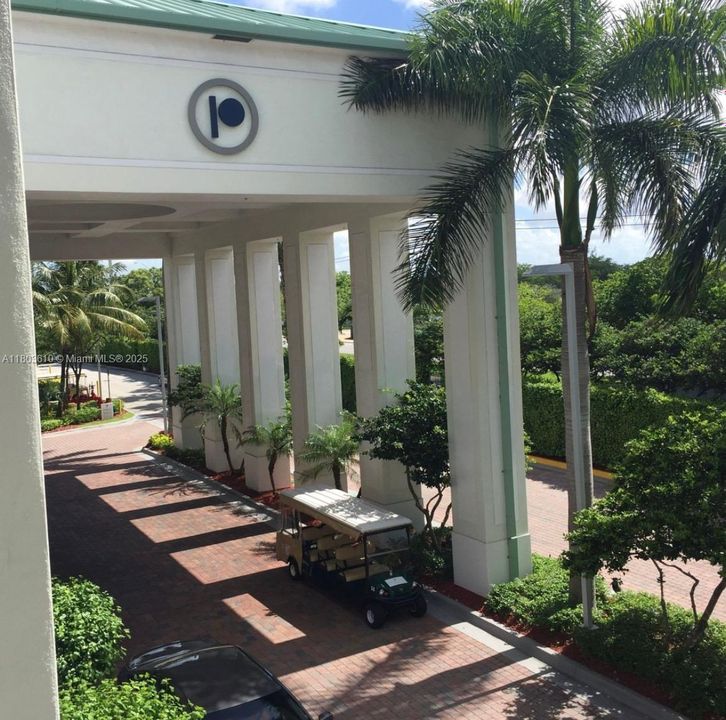 Vendido Recientemente: $126,900 (0 camas, 1 baños, 705 Pies cuadrados)