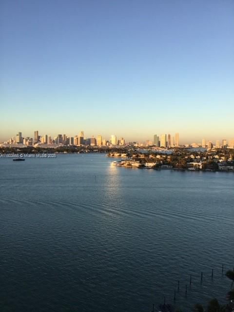 En Venta: $1,695,000 (2 camas, 2 baños, 1440 Pies cuadrados)