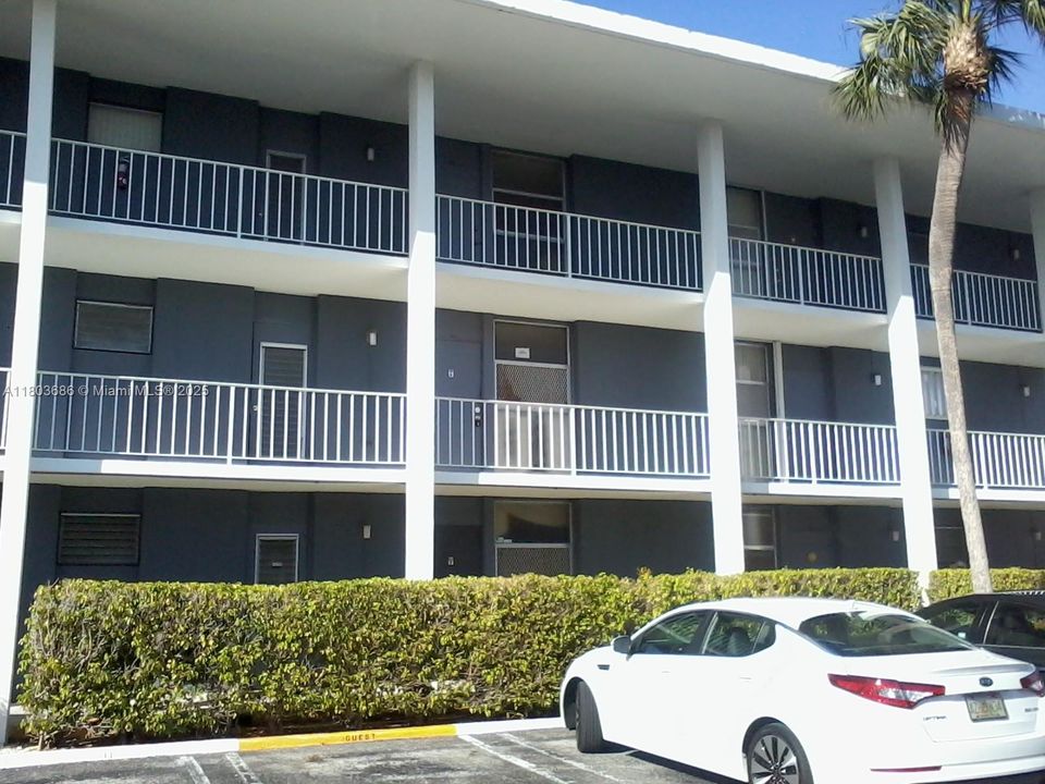 最近租的: $1,700 (2 贝兹, 2 浴室, 1040 平方英尺)