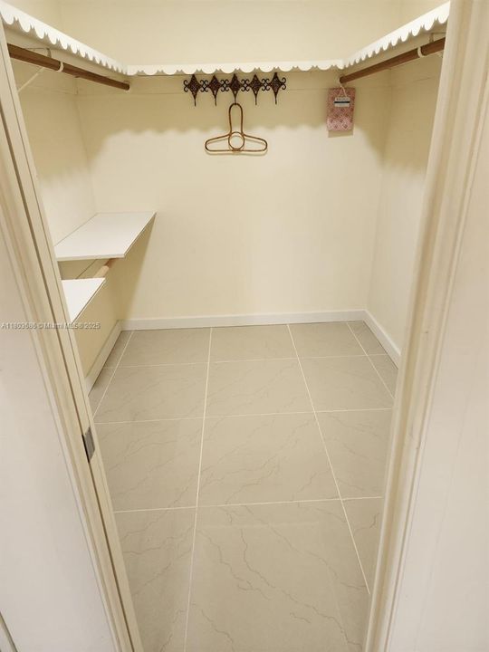 最近租的: $1,700 (2 贝兹, 2 浴室, 1040 平方英尺)