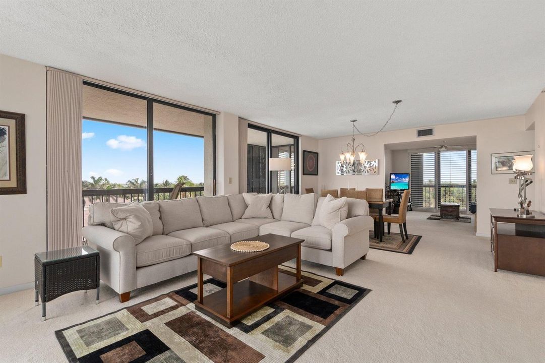 Living & Dining Room