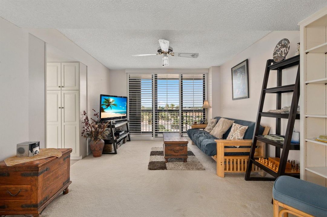3rd Bedroom-Den