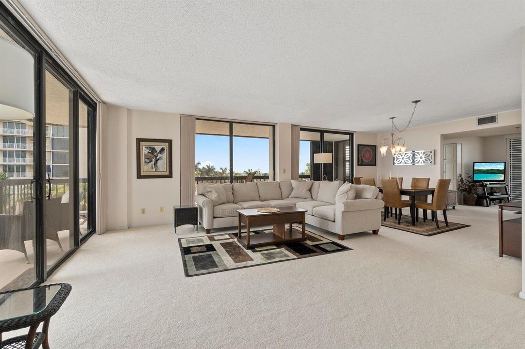 Living & Dining Room
