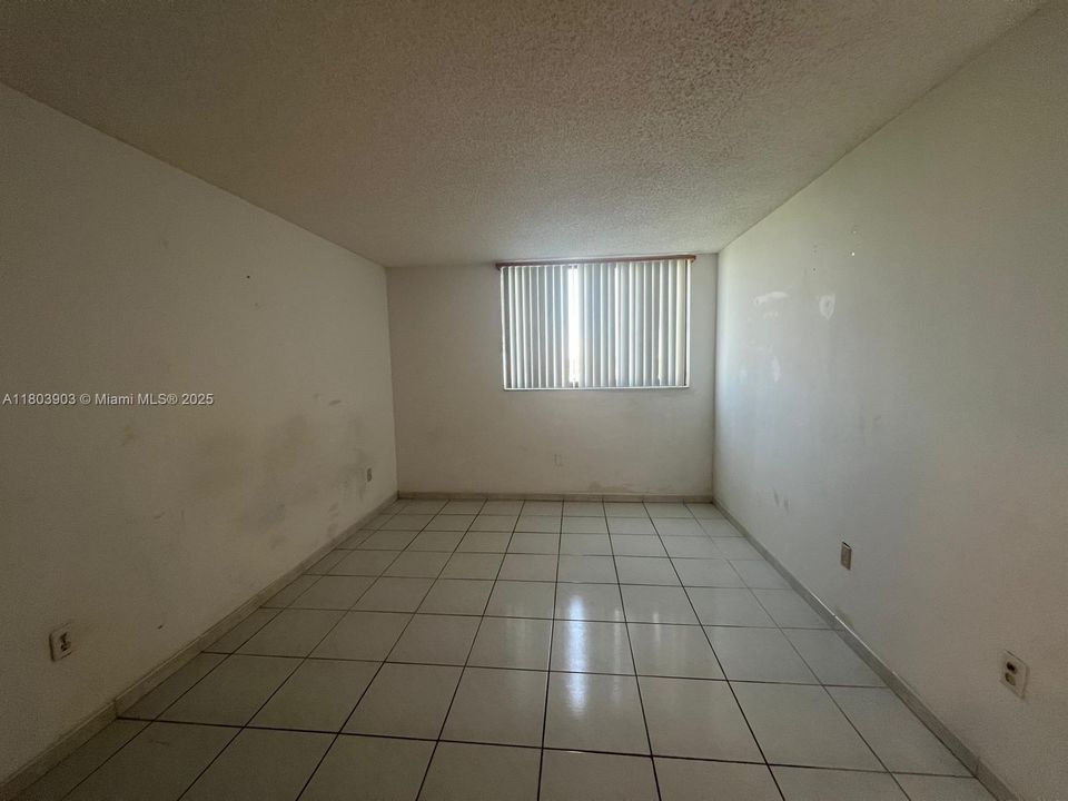 Recently Sold: $269,000 (2 beds, 2 baths, 1064 Square Feet)