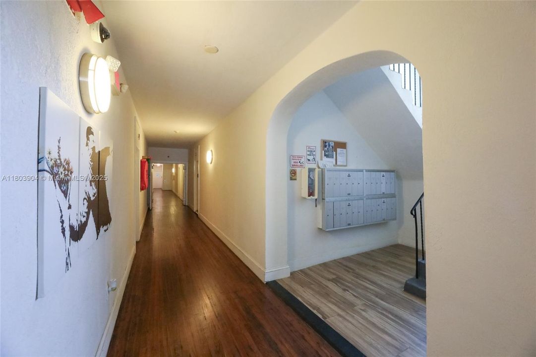 Recently Sold: $283,000 (1 beds, 1 baths, 460 Square Feet)