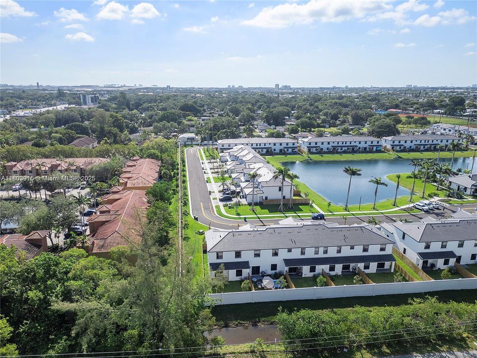 Recientemente alquilado: $4,200 (3 camas, 2 baños, 1854 Pies cuadrados)