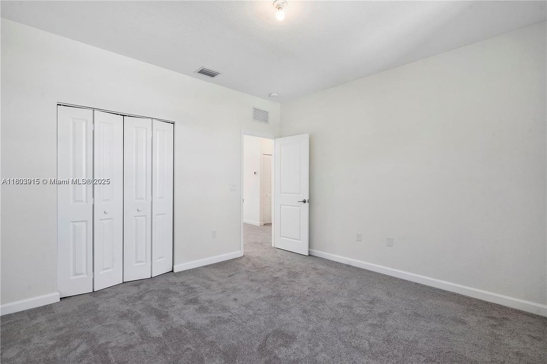 Recientemente alquilado: $4,200 (3 camas, 2 baños, 1854 Pies cuadrados)