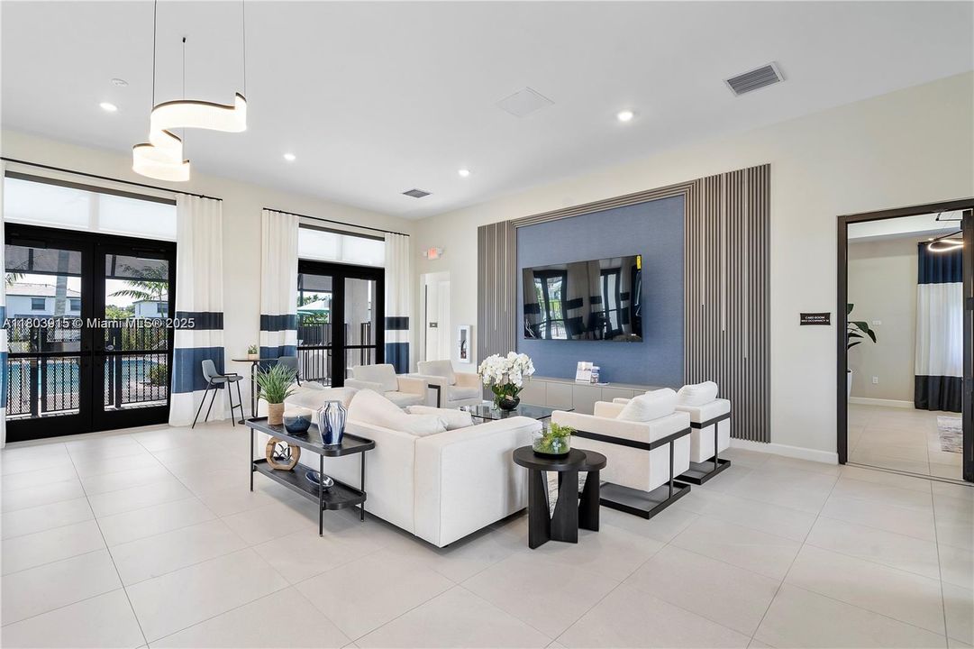 Recientemente alquilado: $4,200 (3 camas, 2 baños, 1854 Pies cuadrados)