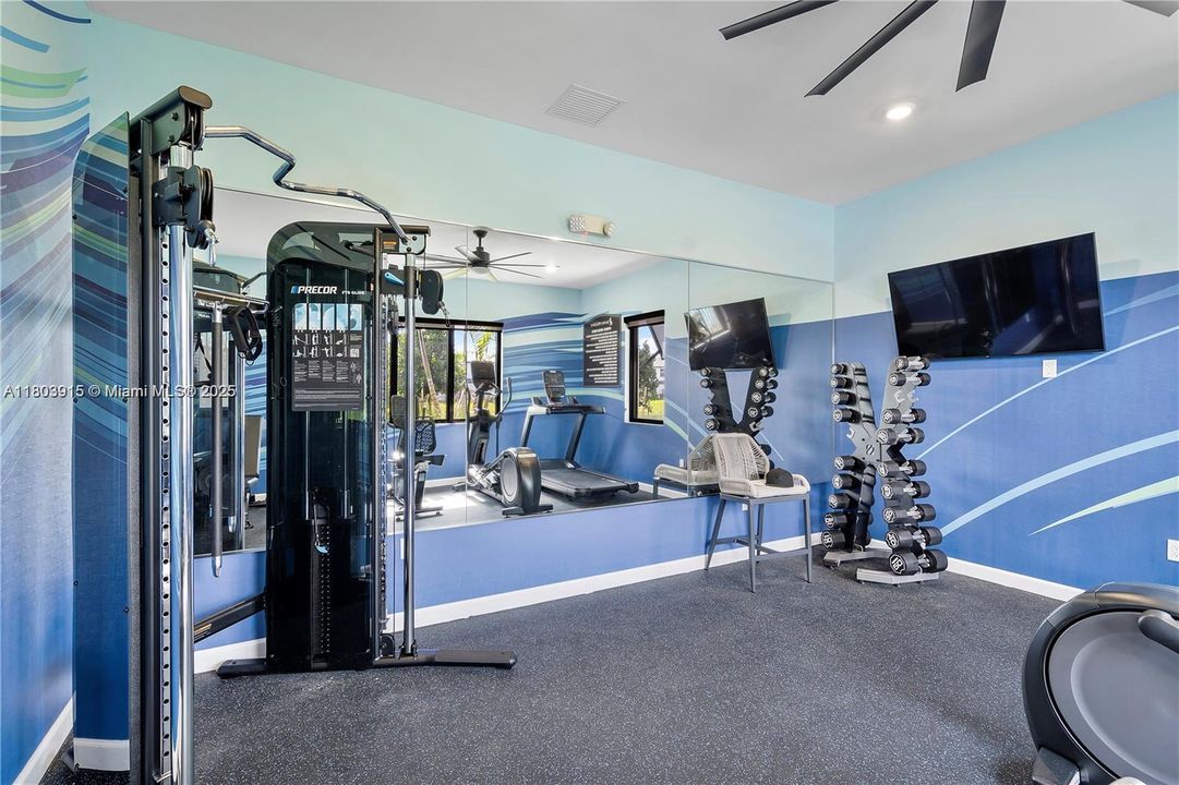 Recientemente alquilado: $4,200 (3 camas, 2 baños, 1854 Pies cuadrados)