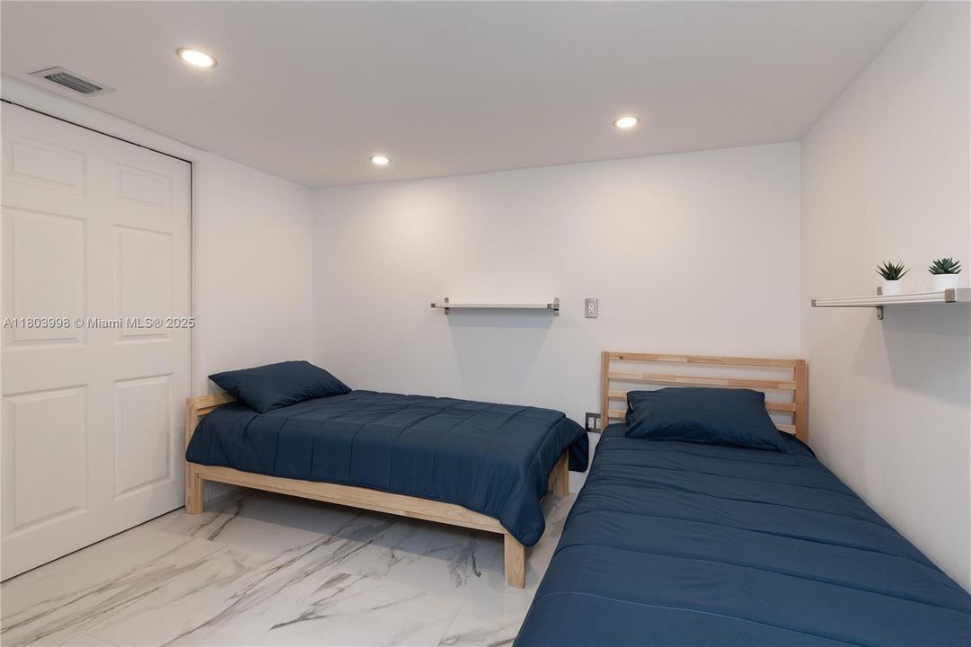 Недавно арендовано: $7,500 (3 спален, 3 ванн, 2059 Квадратных фут)