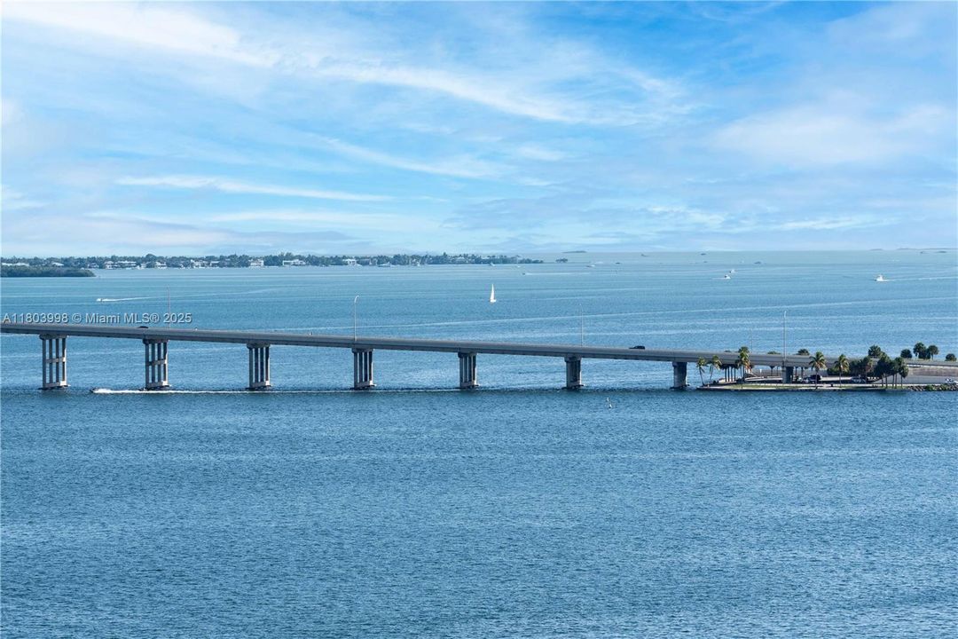 Недавно арендовано: $7,500 (3 спален, 3 ванн, 2059 Квадратных фут)