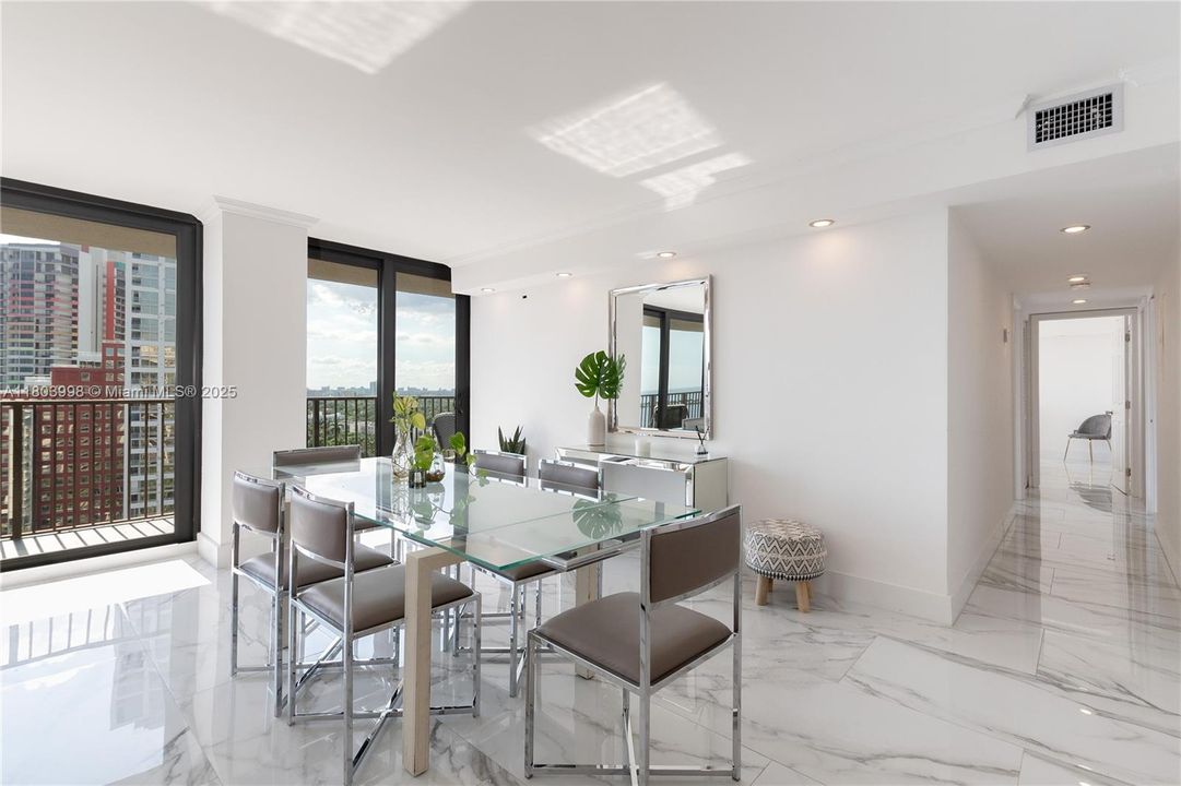 Недавно арендовано: $7,500 (3 спален, 3 ванн, 2059 Квадратных фут)