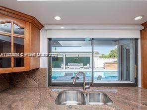 Recently Rented: $7,500 (4 beds, 3 baths, 3052 Square Feet)